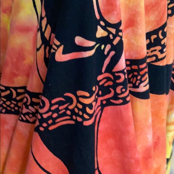 Meet your Posher, Cindy - Picture 1 of 5